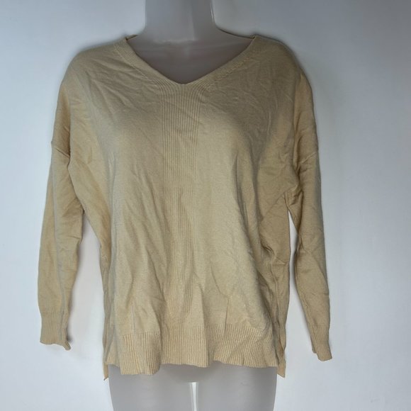 Pink Lily‎ Ivory V-neck Sweater Small - Picture 3 of 12